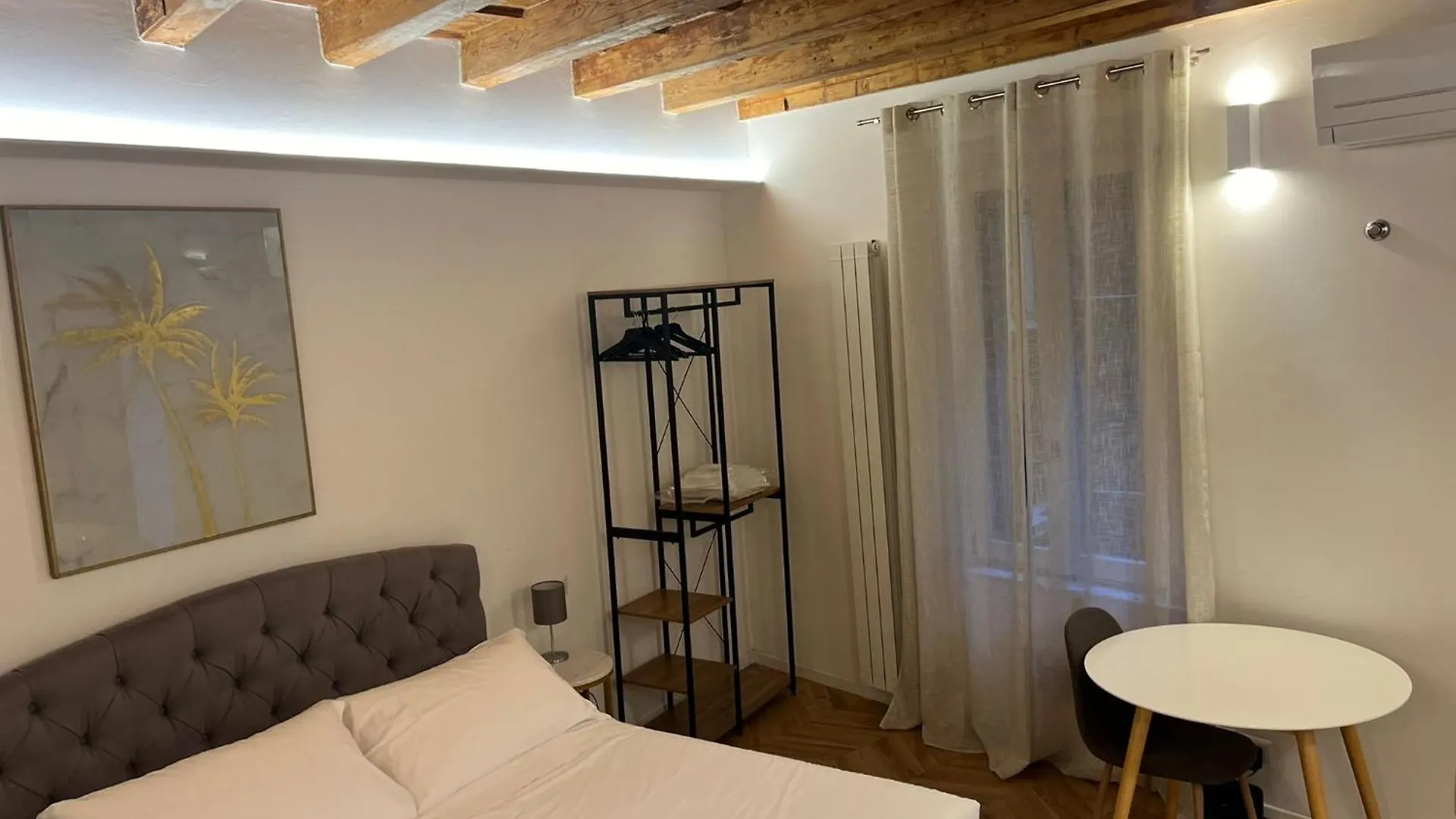 Apartment Brera La Suite Milan