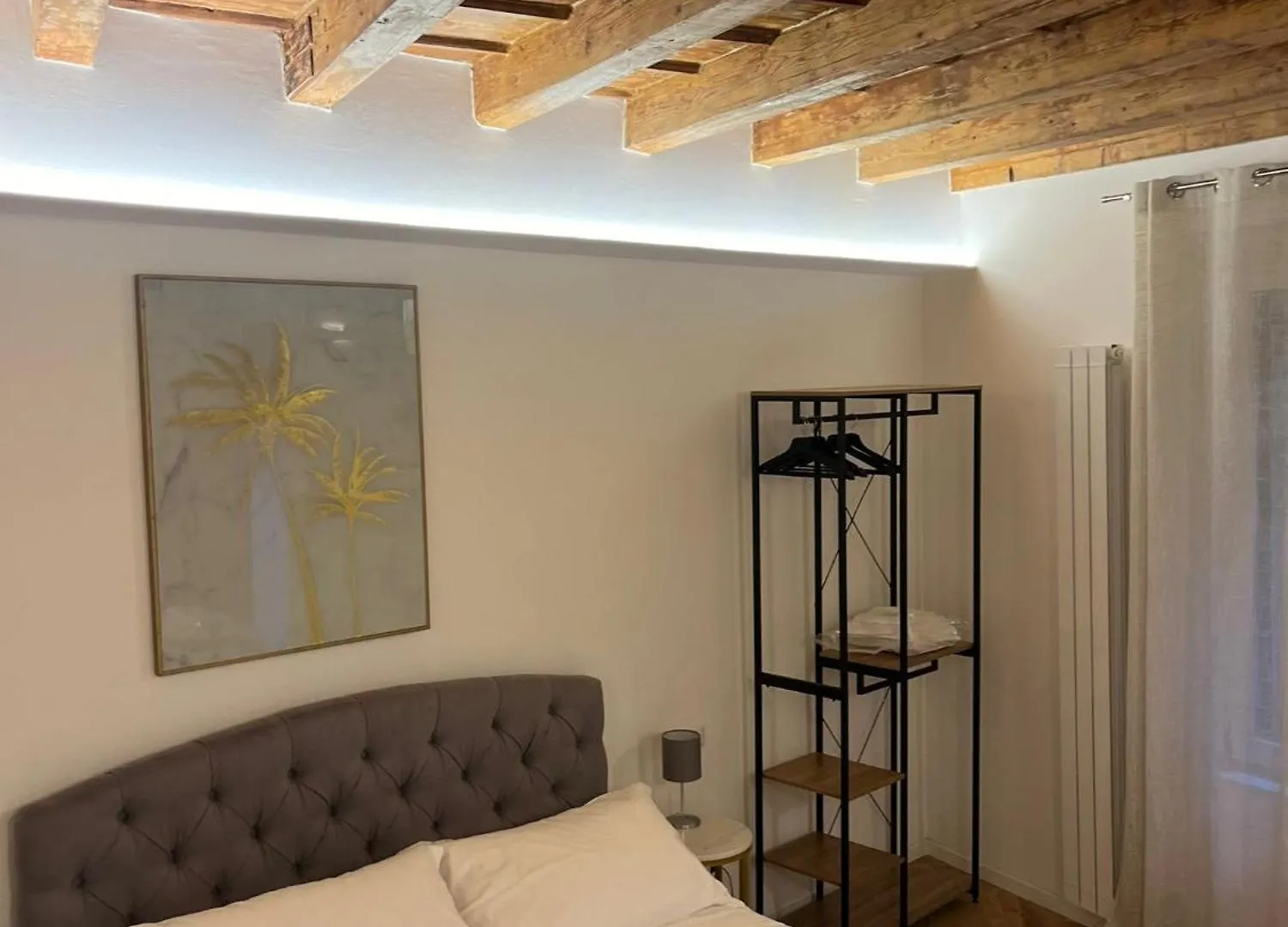 Apartment Brera La Suite Milan Italy